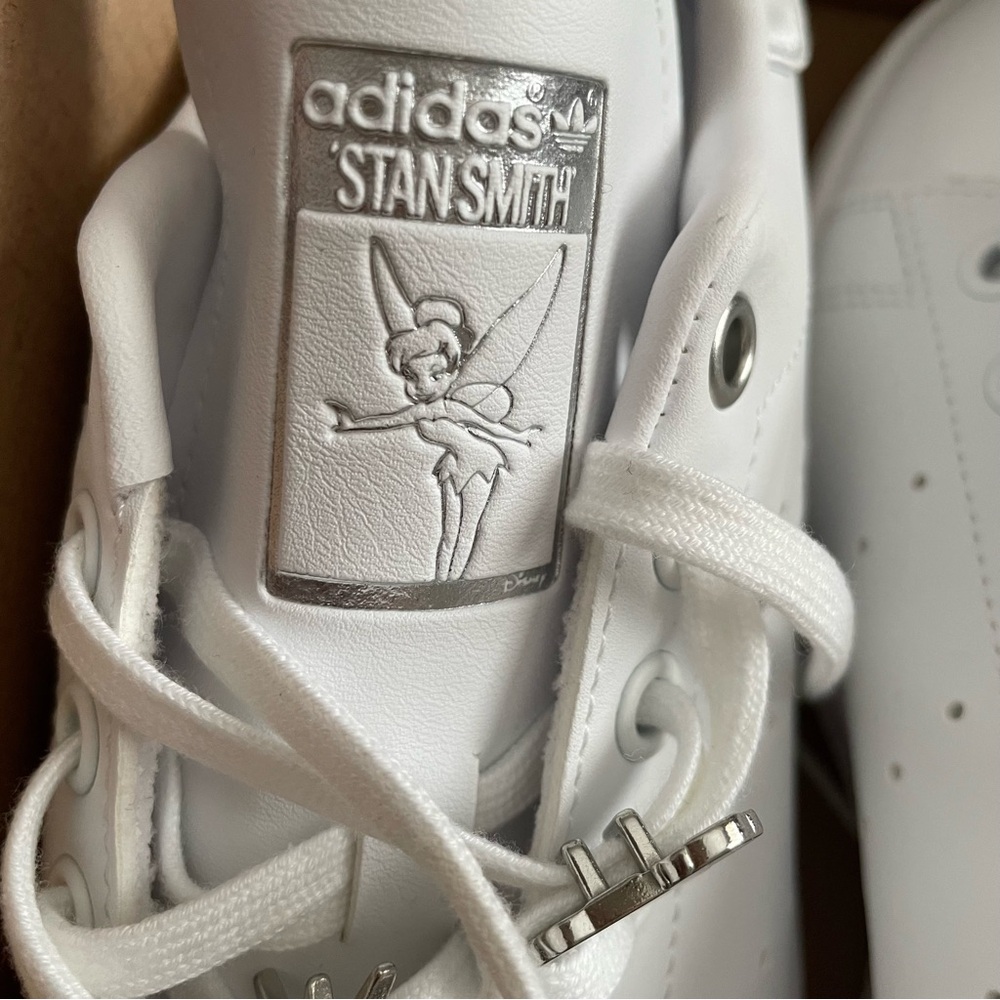 Adidas Disney tinkerbell Stan Smiths!